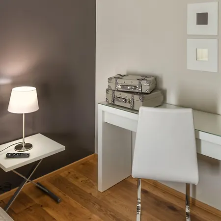 Apartahotel Le Dimore Del Borgo Lucca