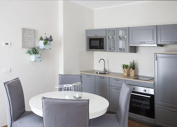 Le Dimore Del Borgo Aparthotel 4*