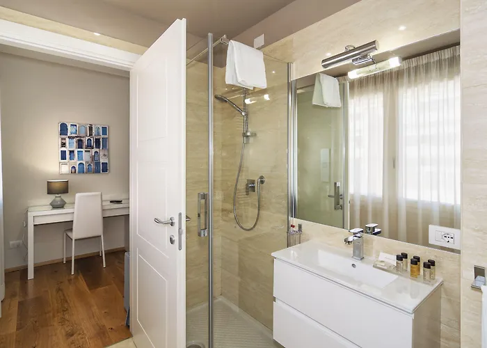 Le Dimore Del Borgo Aparthotel 4*