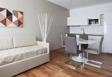 Le Dimore Del Borgo Aparthotel 3*