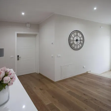 Le Dimore Del Borgo Aparthotel 3*