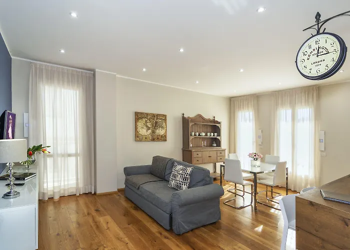Le Dimore Del Borgo Aparthotel Lucca