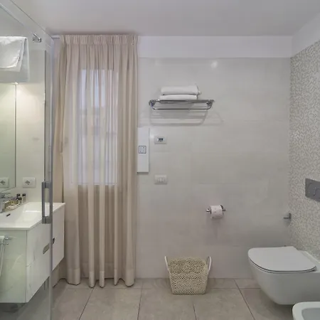 Le Dimore Del Borgo Aparthotel Lucca