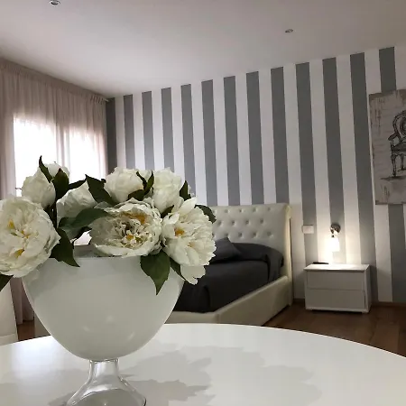 Le Dimore Del Borgo Aparthotel 4*